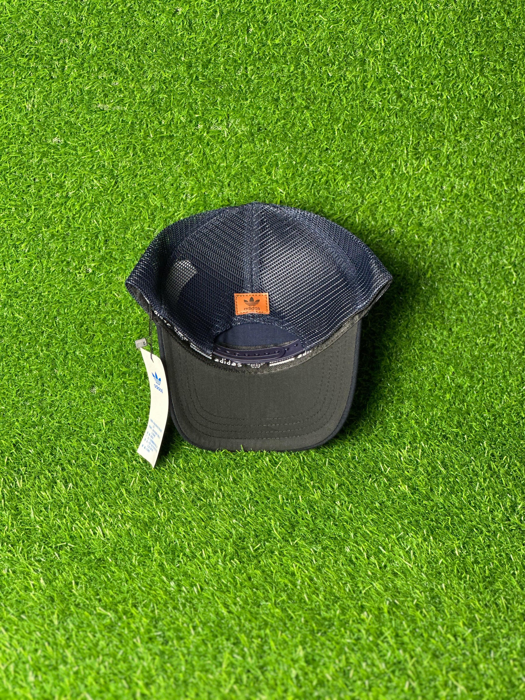 IMPORTED NET PCAP ADIDAS.