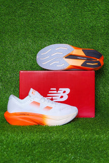 NEWBALANCE SC TRAINER V4