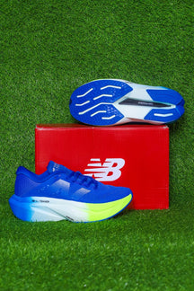 NEWBALANCE SC TRAINER V4