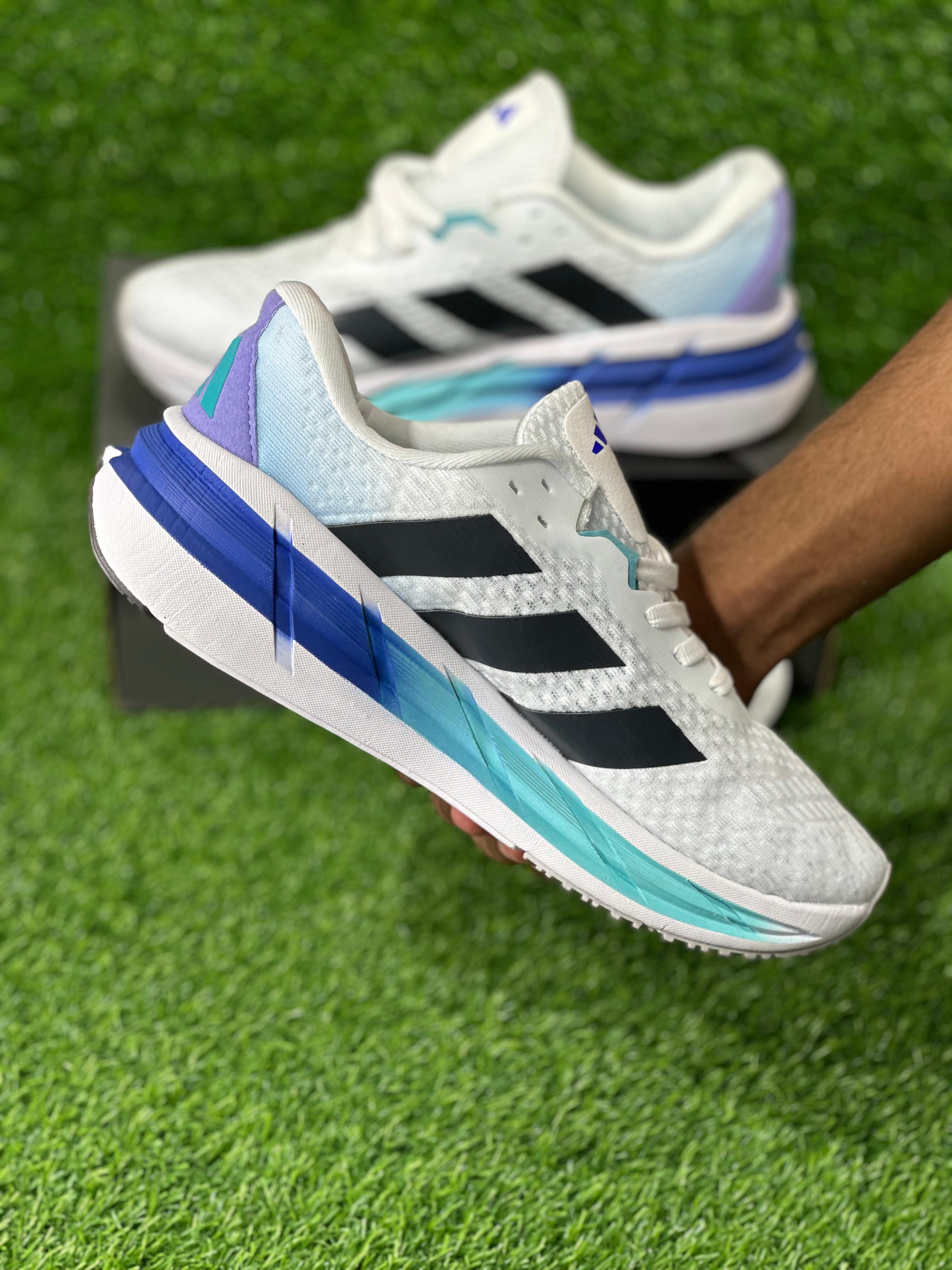 ADIDAS ADISTAR 3