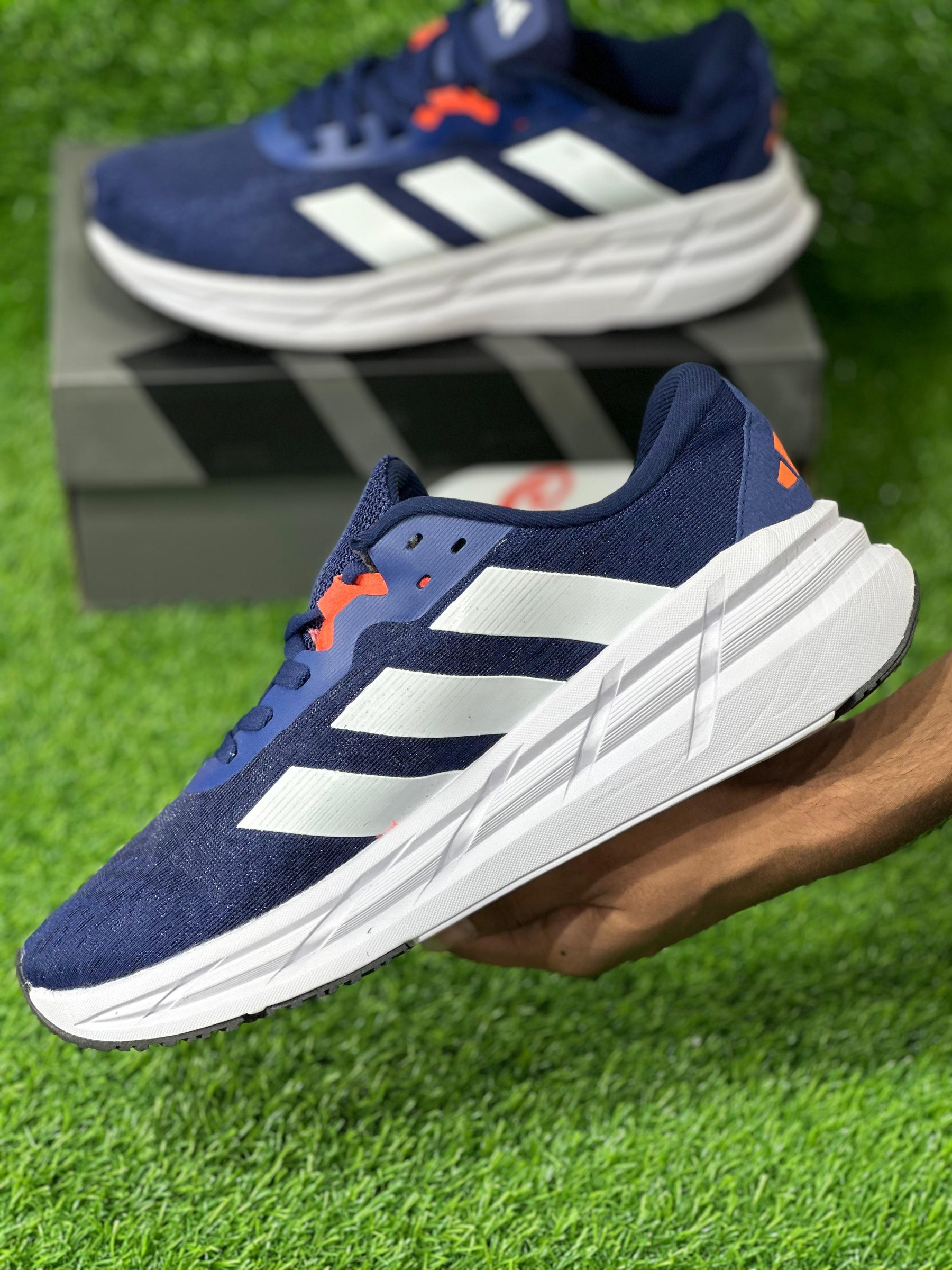 ADIDAS ADISTAR 3