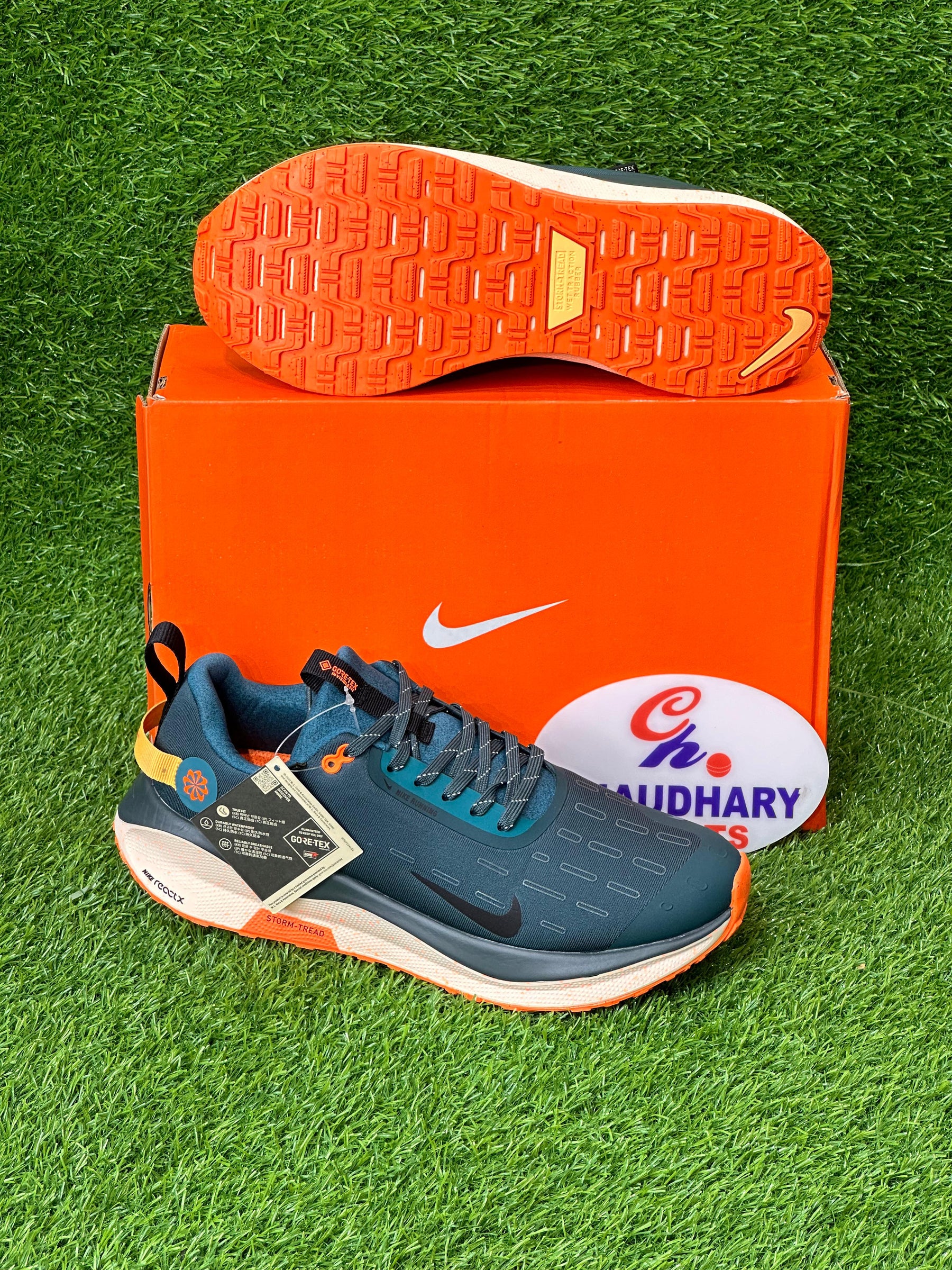 NIKE INFINITY RUN 4 GORETEX WATERPROOF TRAIL SHOE